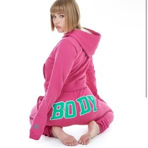 Body by Raven Tracy “Backshot” hoodie & sweatpants set!